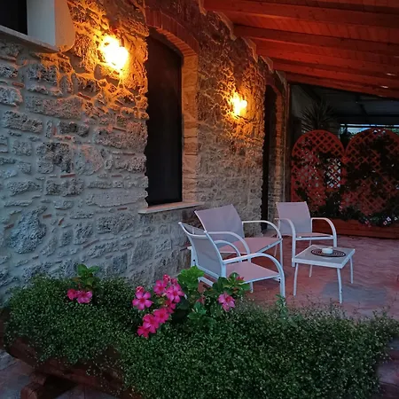 Dimora Dei Greci 1 Tatil Evi