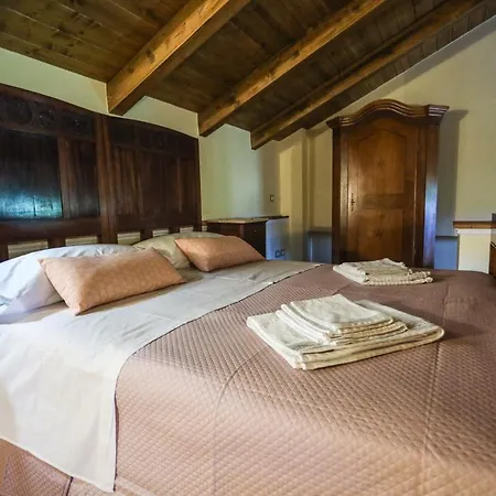 Holiday home Dimora Dei Greci 1 *