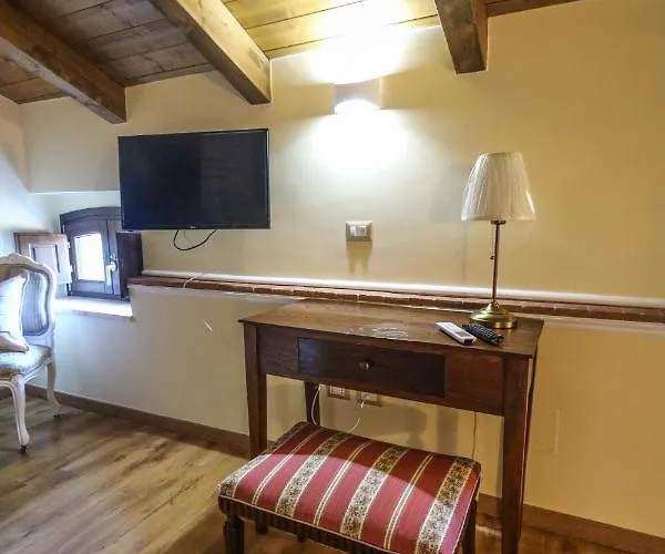 Dimora Dei Greci 1 *